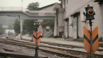 复古怀旧火车信号灯