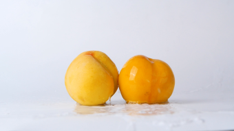 黄桃桃子夏季水果